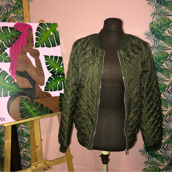 Baccini Jackets & Blazers - Baccini Olive Green Quilted Bomber Jacket